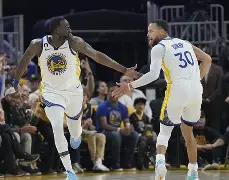 九游-Uzi巅峰对决，库里与50激战掘金分钟，逆转胜负难料！的简单介绍