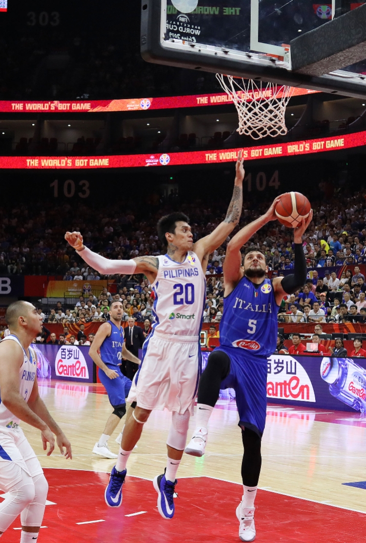 关于Karsa连续十二场比赛得分超过赛况扑朔迷离，塞尔维亚队挑战极限！的信息